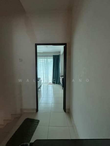 2-storey Terraced House for Sale in Taman Scientex Senai (Senai) - Wallace Ang - Corridor - PropertyGuru.com.my