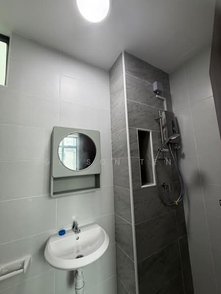 KSL Residence 2 @ Kangkar Tebrau untuk Untuk Disewa - RM 2,400 /bulan, Apr 2026 - Bathroom - PropertyGuru.com.my