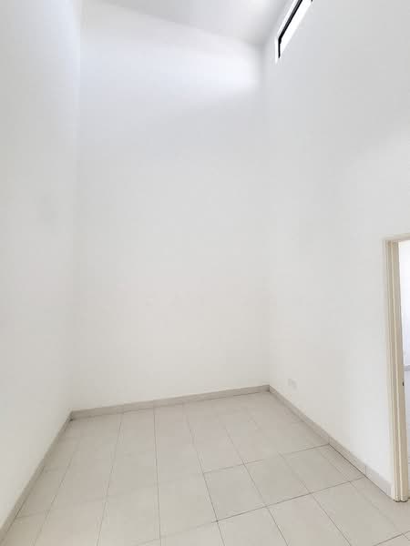 2-storey Terraced House for Sale in M Residence 2 (Rawang) - Lucas Loh - Interior - PropertyGuru.com.my