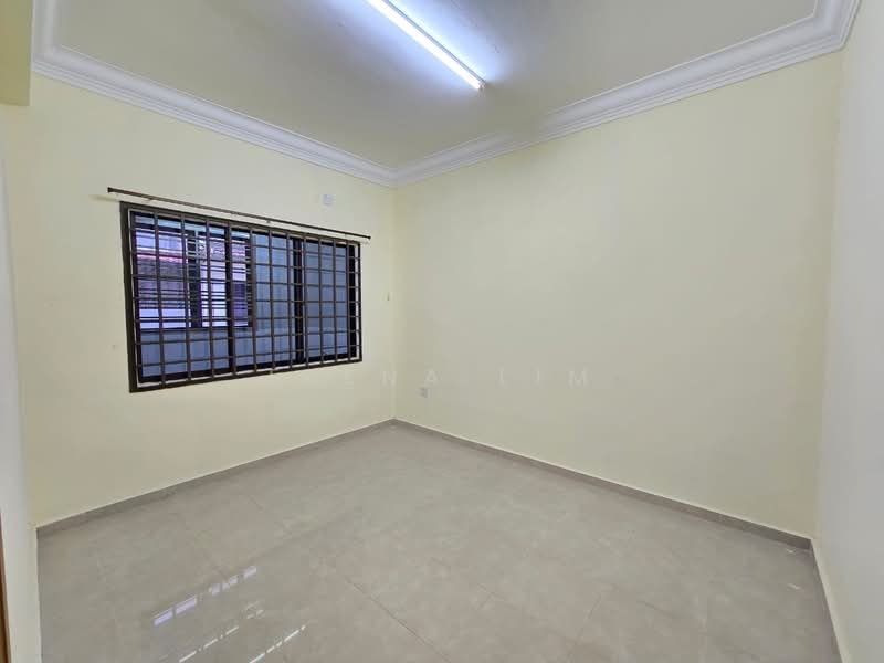 2-storey Terraced House for Rent in Bandar Baru Permas Jaya (Permas Jaya) - Elena Lim - PropertyGuru.com.my