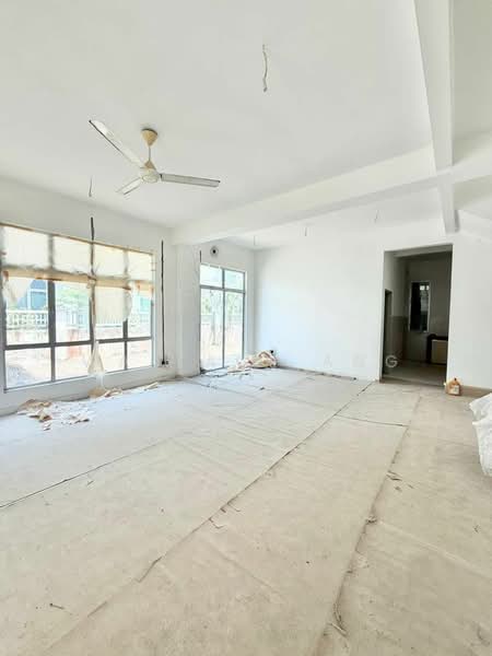 Cluster House for Sale in Kangkar Pulai (Skudai) - Wallace Ang - Living Room - PropertyGuru.com.my