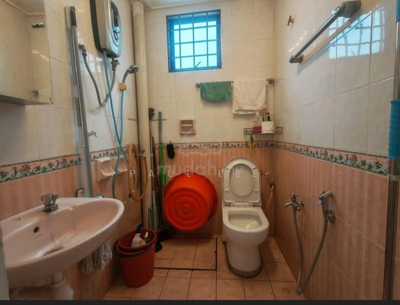 2-storey Terraced House for Sale in BANDAR PUCHONG JAYA (Puchong) - Paul Lee - Bathroom - PropertyGuru.com.my