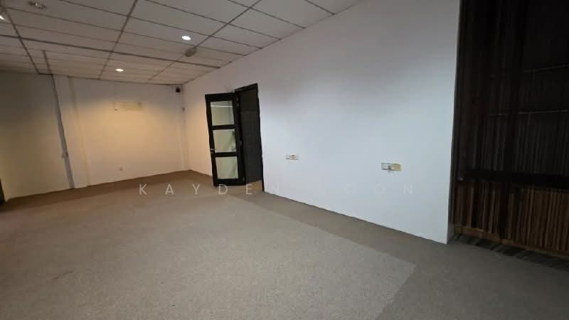 Shop for Rent in Ulu Tiram (Johor) - Kayden Voon - Interior - PropertyGuru.com.my