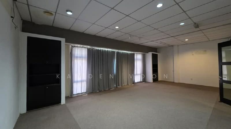 Shop for Rent in Ulu Tiram (Johor) - Kayden Voon - Interior - PropertyGuru.com.my