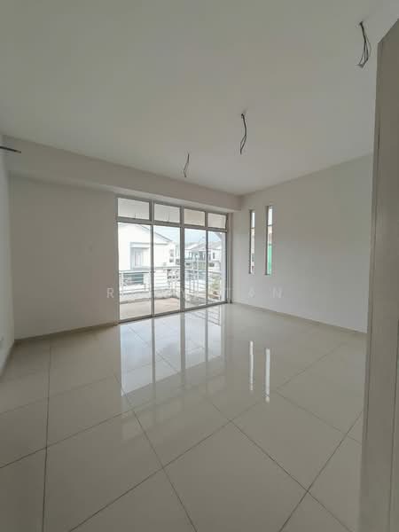 Semi-Detached House for Sale in Johor Bahru (Johor) - Ruby Tan - Living Room - PropertyGuru.com.my