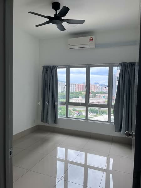 Razak City Residences (RC Residences) untuk Untuk Disewa - RM 1,600 /bulan, Mac 2026 - View - PropertyGuru.com.my
