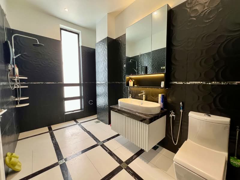 Ipoh South Precinct @ Botani untuk Untuk Dijual - RM 1,230,000, Mac 2026 - Bathroom - PropertyGuru.com.my