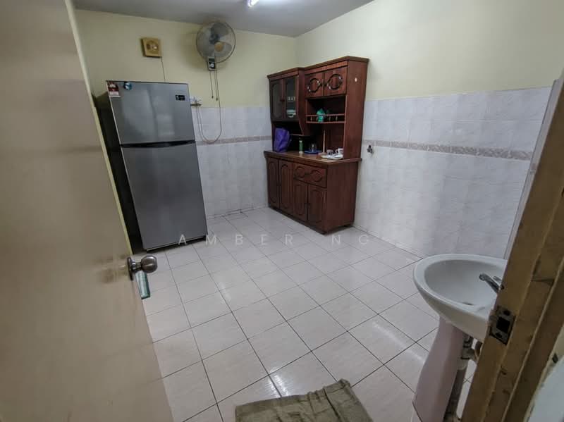 Condominium for Sale at Idaman Putera - Amber Ng - Kitchen - PropertyGuru.com.my