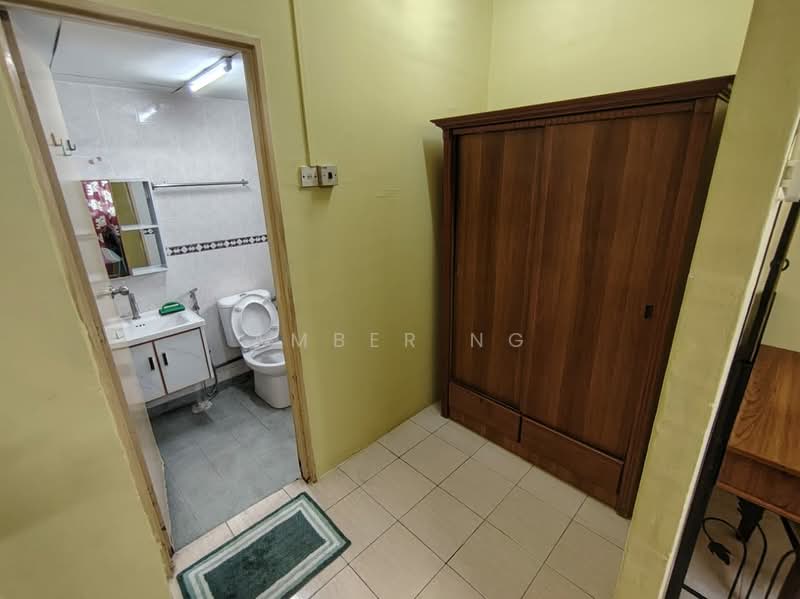 Condominium for Sale at Idaman Putera - Amber Ng - Bathroom - PropertyGuru.com.my