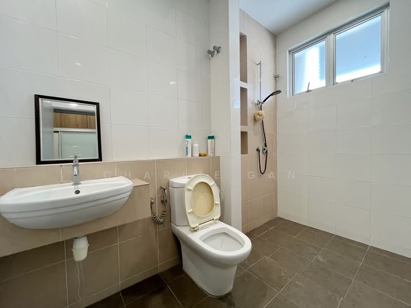2-storey Terraced House for Rent in Kota Kemuning (Shah Alam) - Charlie Gan - Bathroom - PropertyGuru.com.my