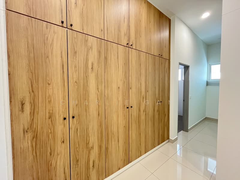 2-storey Terraced House for Rent in Kota Kemuning (Shah Alam) - Charlie Gan - Corridor - PropertyGuru.com.my