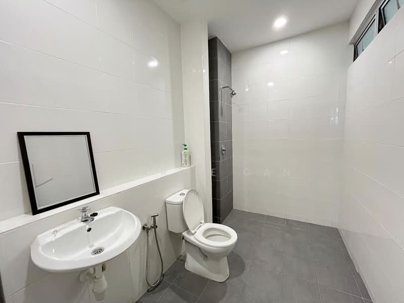 2-storey Terraced House for Rent in Kota Kemuning (Shah Alam) - Charlie Gan - PropertyGuru.com.my