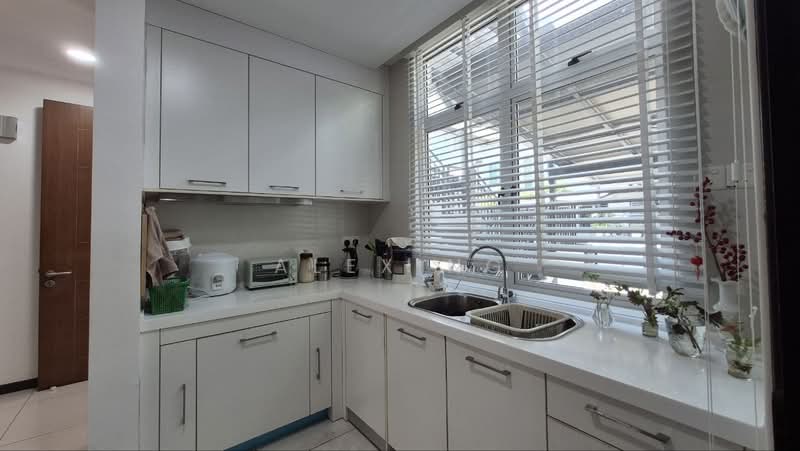 The Seed Taman Sutera Utama untuk Untuk Dijual - RM 830,000, Mac 2026 - Kitchen - PropertyGuru.com.my