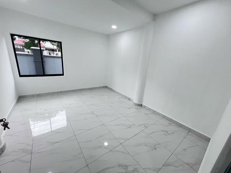 2-storey Terraced House for Sale in Bukit Indah (Iskandar Puteri (Nusajaya)) - Esther Ang - PropertyGuru.com.my
