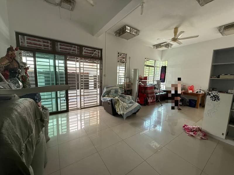 Cluster House for Sale in Horizon Hills (Iskandar Puteri (Nusajaya)) - Savy Law - Living Room - PropertyGuru.com.my