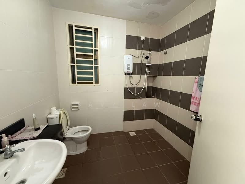 Cluster House for Sale in Horizon Hills (Iskandar Puteri (Nusajaya)) - Savy Law - Bathroom - PropertyGuru.com.my