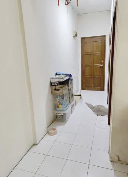 Flat for Sale at Bandar Teknologi Kajang Flat - Calvin Kok - Corridor - PropertyGuru.com.my
