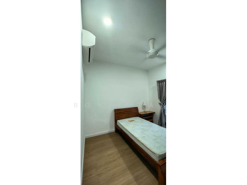 Condominium for Rent at The Holmes 1 - Bonie Tan - Bedroom - PropertyGuru.com.my