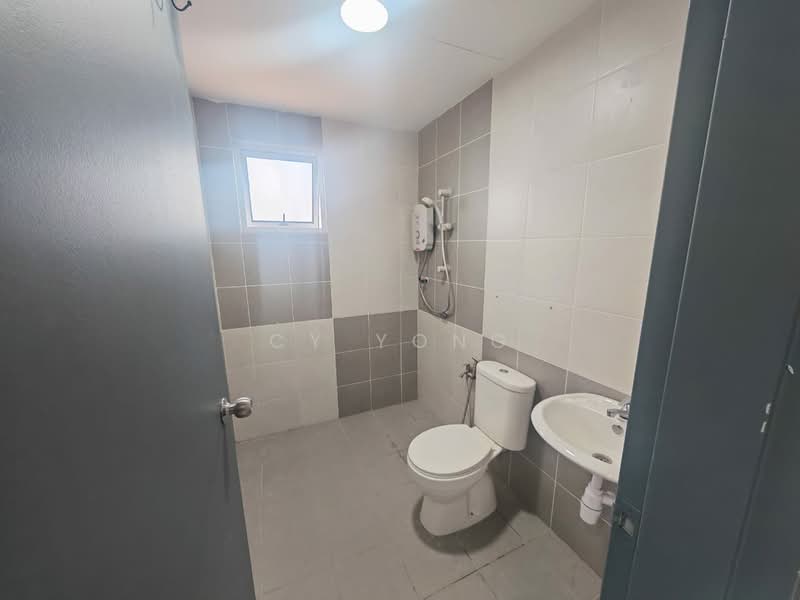 Apartment for Sale at Residensi Kesuma 1 - CY Yong - Bathroom - PropertyGuru.com.my