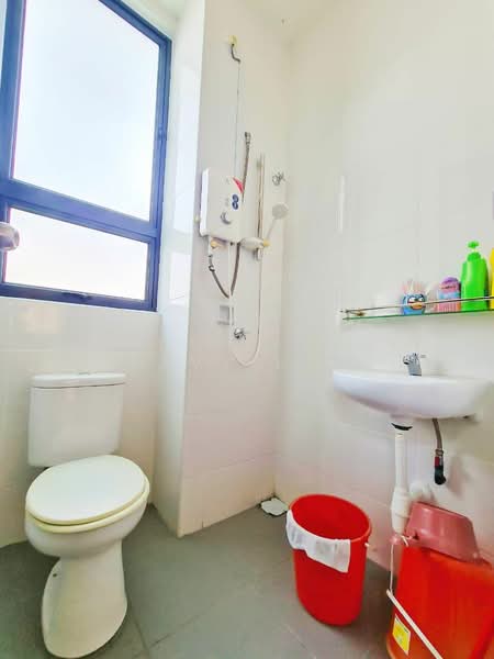 Semi-Detached House for Sale in Setia Eco Gardens (Gelang Patah) - Savy Law - Bathroom - PropertyGuru.com.my