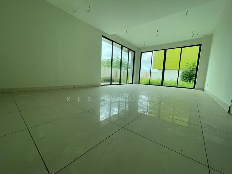 Bungalow for Sale in Kota Emerald (Rawang) - Ken Chong - Living Room - PropertyGuru.com.my