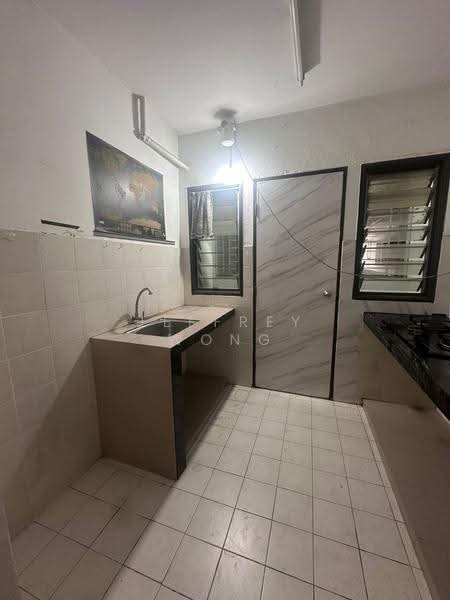 Pangsapuri untuk Dijual di Mandarina Court - Jeffrey Wong - Kitchen - PropertyGuru.com.my