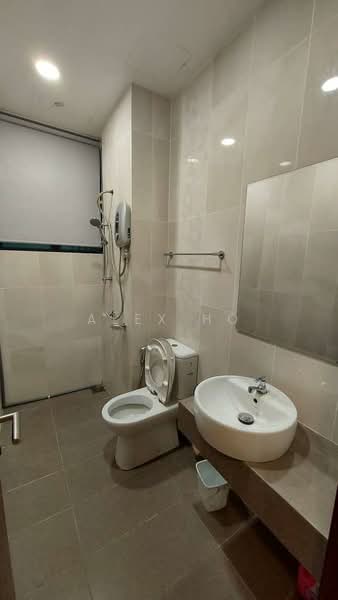 Service Residence for Sale at J.Dupion Residence - Alex Ho - Bathroom - PropertyGuru.com.my