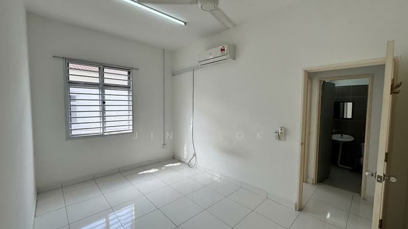 Rumah Teres 2 Tingkat untuk Dijual di Iskandar Puteri (Nusajaya) (Johor) - Jin Teok - PropertyGuru.com.my