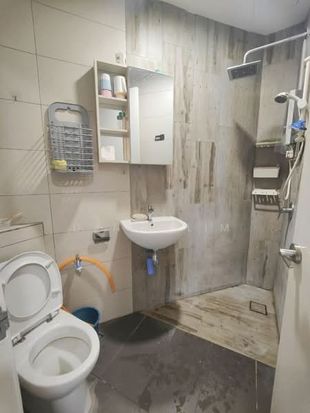 Service Residence for Sale at Arte S - Danny Lim - Bathroom - PropertyGuru.com.my