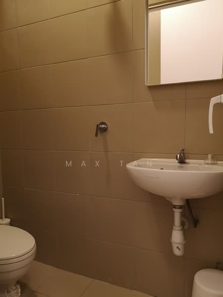 Servis Apartment untuk Dijual di Bayberry @ Tropicana Gardens - Max Tan - Bathroom - PropertyGuru.com.my