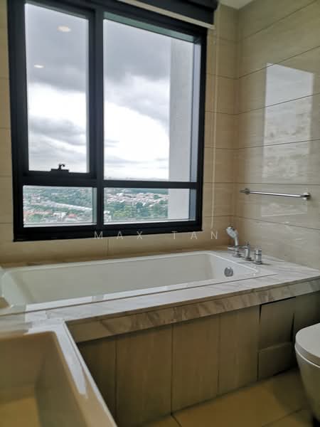 Servis Apartment untuk Dijual di Bayberry @ Tropicana Gardens - Max Tan - Bathroom - PropertyGuru.com.my