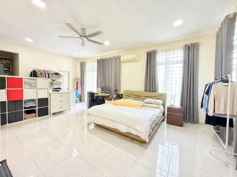 Bungalow for Sale in Taman Senawang Perdana (Senawang) - Hassan Basri Suhaimi - PropertyGuru.com.my