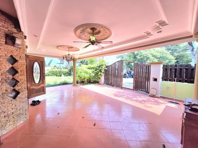 2-storey Terraced House for Sale in Ampang (Selangor) - Zul Hasif - Exterior - PropertyGuru.com.my