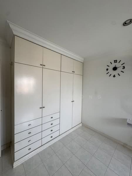 Untuk Dijual - Sri Intan 1