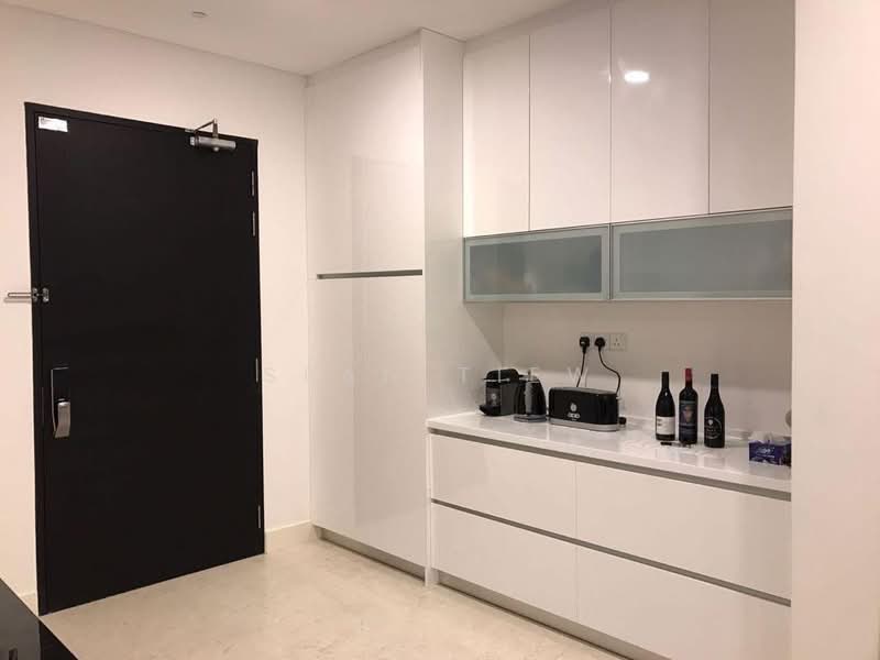 Service Residence for Sale at Banyan Tree Signatures - Sean Tiew - Kitchen - PropertyGuru.com.my
