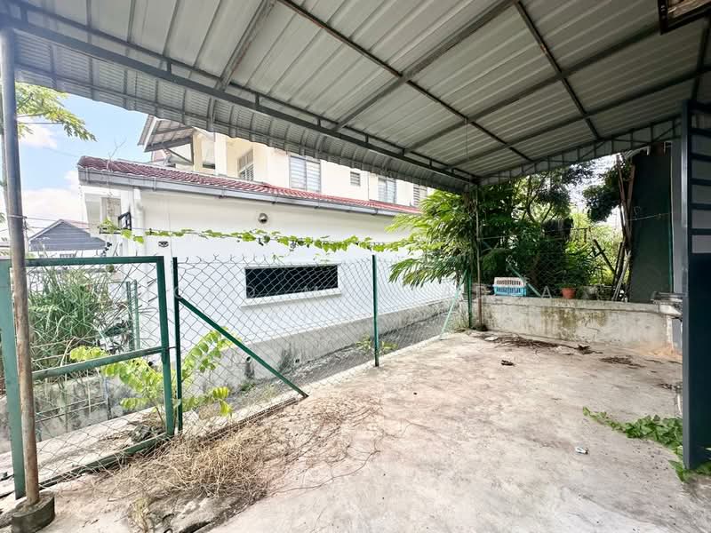 2-storey Terraced House for Sale in Taman Salak Perdana (Dengkil) - Mohd Mortadza Ahmad - Exterior - PropertyGuru.com.my