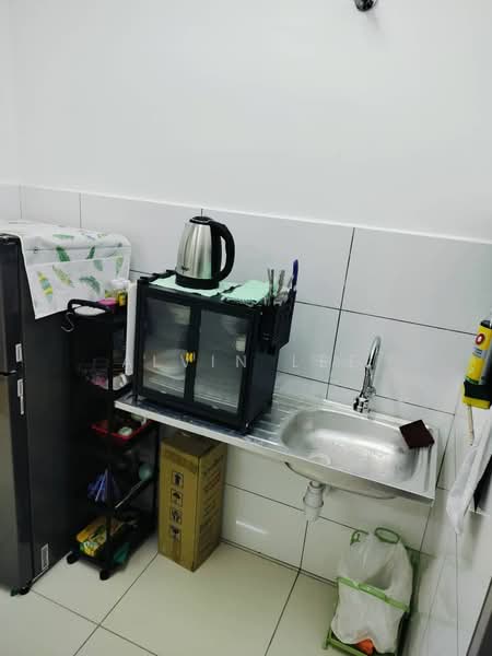 Service Residence for Rent at Traders Park - Alvin Lee - Kitchen - PropertyGuru.com.my