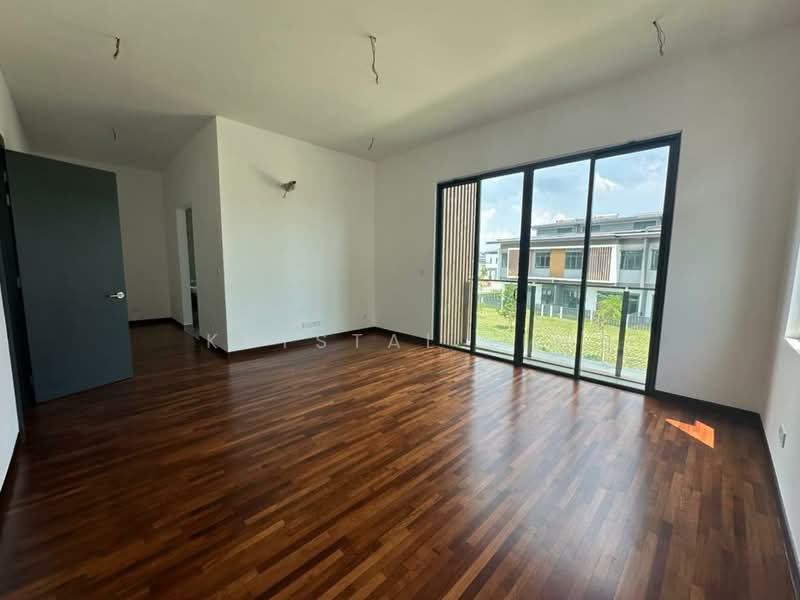 Bungalow for Sale in Cyberjaya (Selangor) - Krystal Lim - Living Room - PropertyGuru.com.my