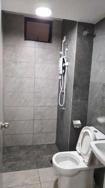 Service Residence for Rent at Traders Park - Alvin Lee - Bathroom - PropertyGuru.com.my