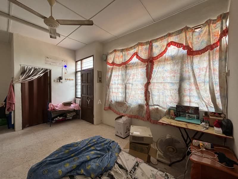 2-storey Terraced House for Sale in Taman Sri Abadi (Alor Setar) - Ryan Ooi - Living Room - PropertyGuru.com.my