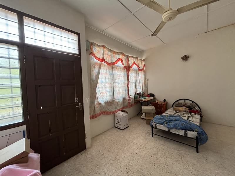 2-storey Terraced House for Sale in Taman Sri Abadi (Alor Setar) - Ryan Ooi - Bedroom - PropertyGuru.com.my