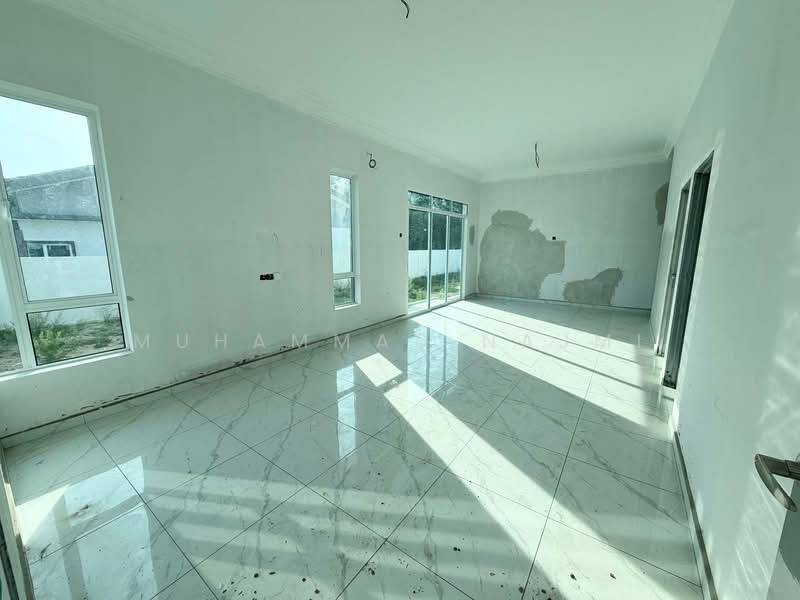 Semi-Detached House for Sale in Kampung Titian Berayung (Kijal) - Muhammad Najmi - Interior - PropertyGuru.com.my
