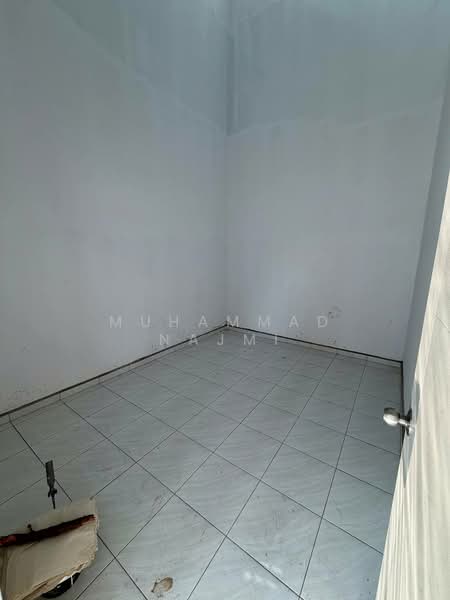 Semi-Detached House for Sale in Kampung Titian Berayung (Kijal) - Muhammad Najmi - Interior - PropertyGuru.com.my