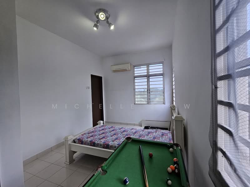 3-storey Terraced House for Sale in Cheras (Selangor) - Michelle Siow - Bedroom - PropertyGuru.com.my