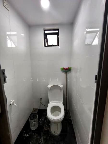 Rumah Teres 2 Tingkat untuk Dijual di Taman Johor Jaya (Johor Bahru) - Calvin Lee - Bathroom - PropertyGuru.com.my