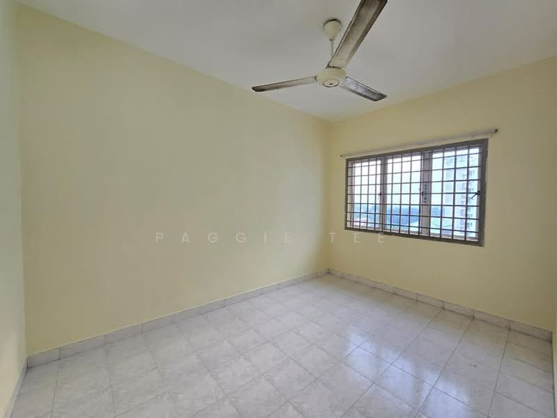 Apartment for Sale at Bistari Impian Apartment - Paggie Tee - Interior - PropertyGuru.com.my