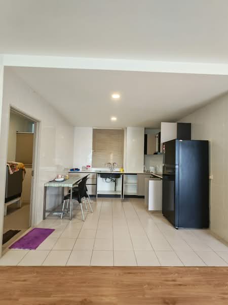Apartment for Rent at McKenzie Avenue - Jeno Tan - Kitchen - PropertyGuru.com.my