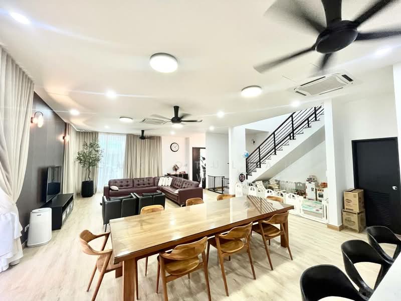 Semi-Detached House for Sale in Cyberjaya (Selangor) - Gudrotullah Ikhwan - Living Room - PropertyGuru.com.my