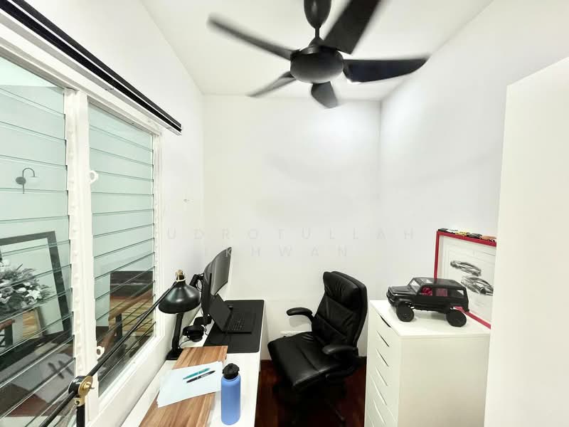 Semi-Detached House for Sale in Cyberjaya (Selangor) - Gudrotullah Ikhwan - Study - PropertyGuru.com.my