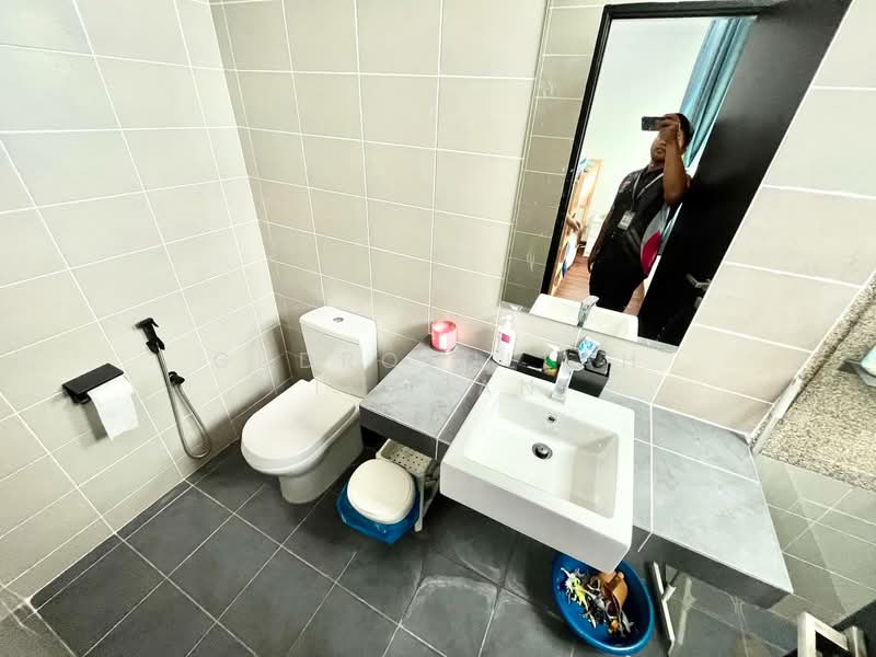 Semi-Detached House for Sale in Cyberjaya (Selangor) - Gudrotullah Ikhwan - Bathroom - PropertyGuru.com.my